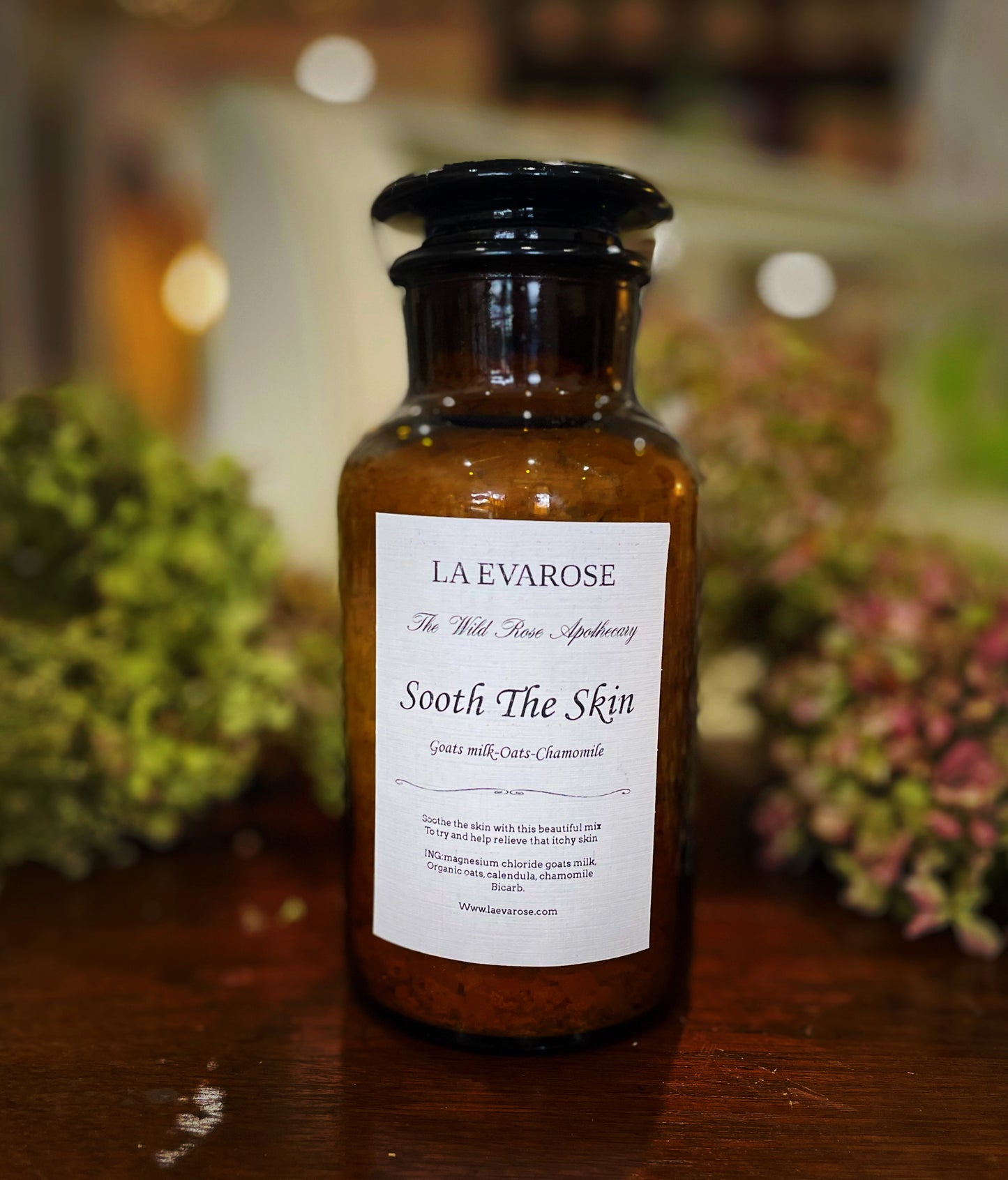 Sooth the Skin with Oats, Goats Milk, chamomile, Calendula, magnesium